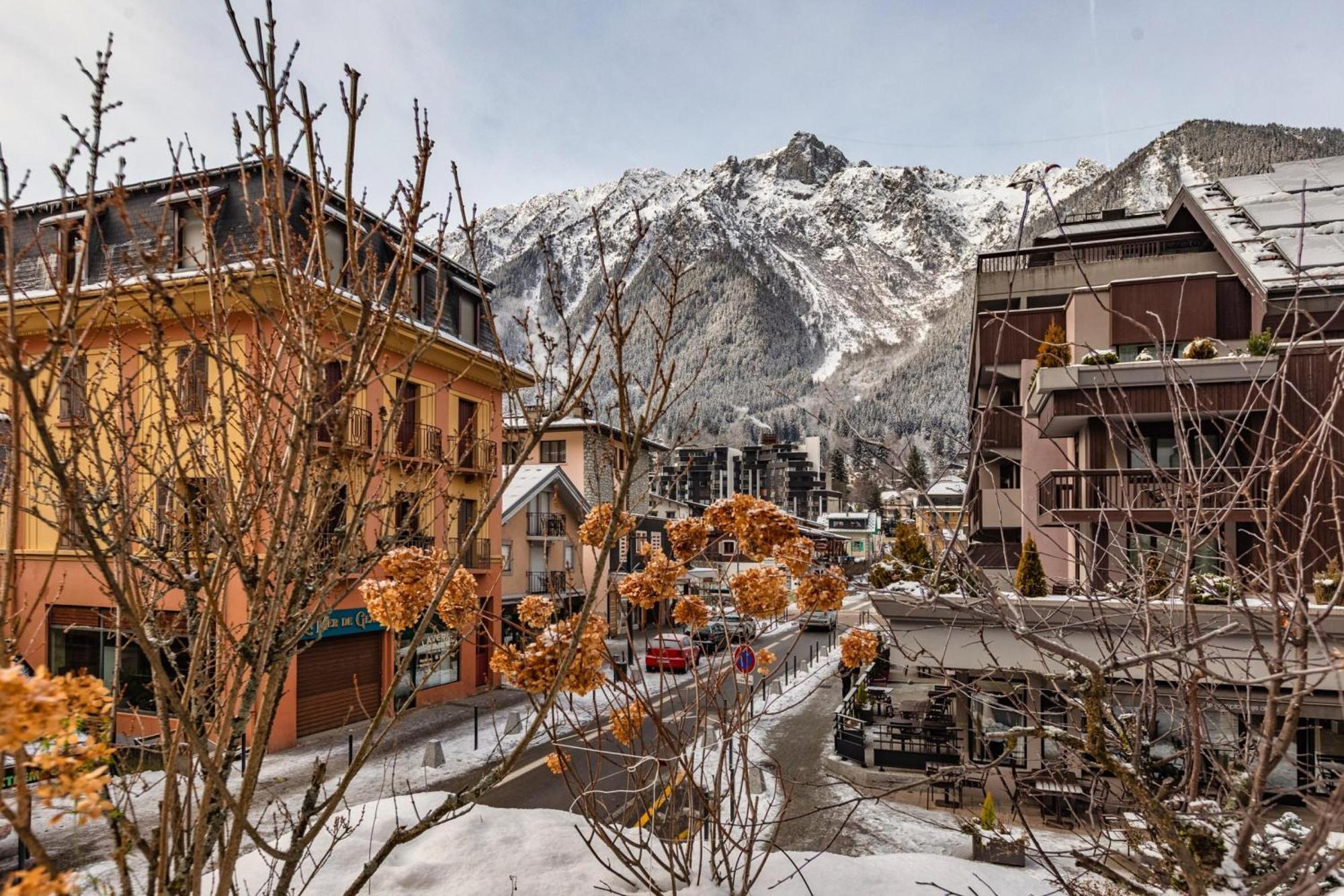 Duplex Aiguille Du Midi Large Terrasse - Happy Rentals Chamonix ภายนอก รูปภาพ